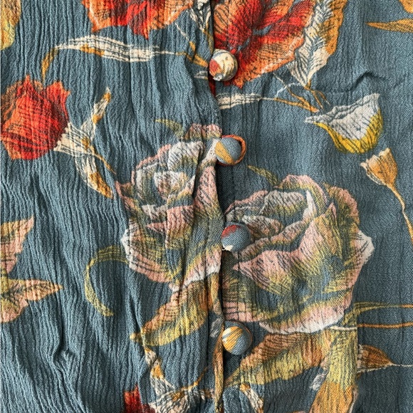 O’Neill Floral Crop - Picture 4 of 8